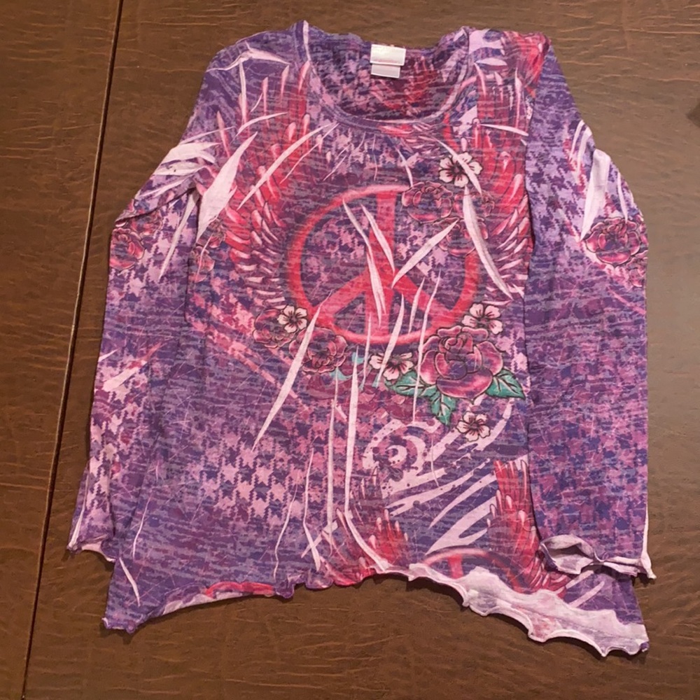 Girls lightweight long sleeve shirt (Size 7/8)